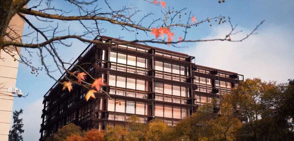 Edificio Ferro, instalación de alta potencia con bomba de calor Ecoforest.