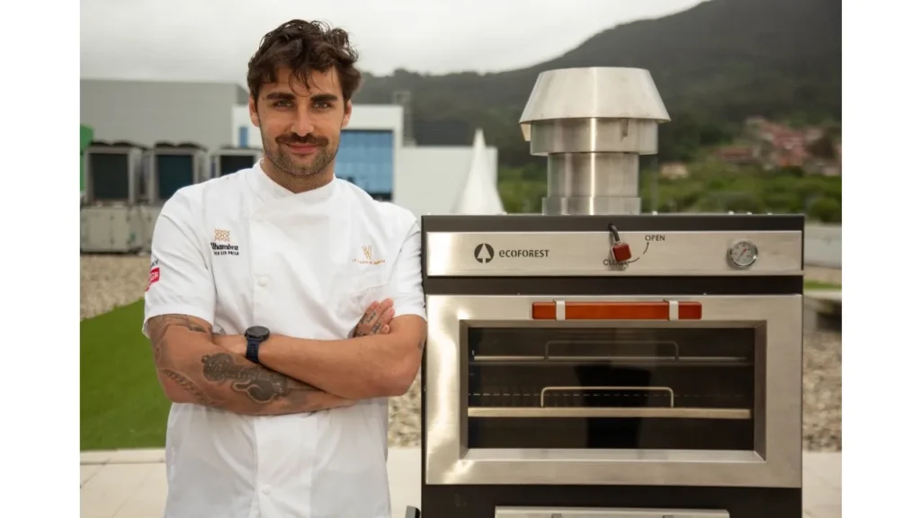 El horno que lleva el sabor de las sardinas de San Xoan a cualquier estación del año tiene nombre de Ecoforest