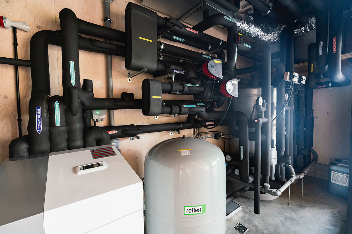 Lesovna, the Czech University of Life Sciences in Prague (Czech Republic): geothermal efficiency and heat recovery in sustainable timber architecture Lesovna, the Czech University of Life Sciences in Prague (Czech Republic): geothermal efficiency and heat recovery in sustainable timber architecture